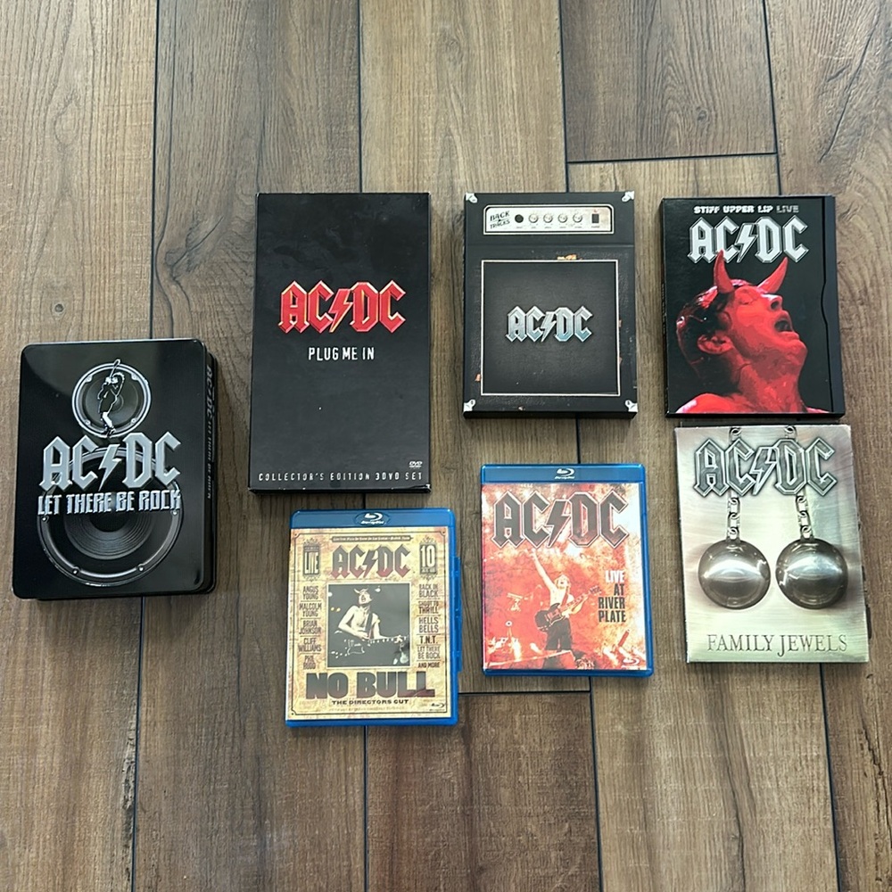 AC/DC DVD/CD and Blu Ray Concert Collection